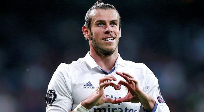 Bale unveiled by madrid